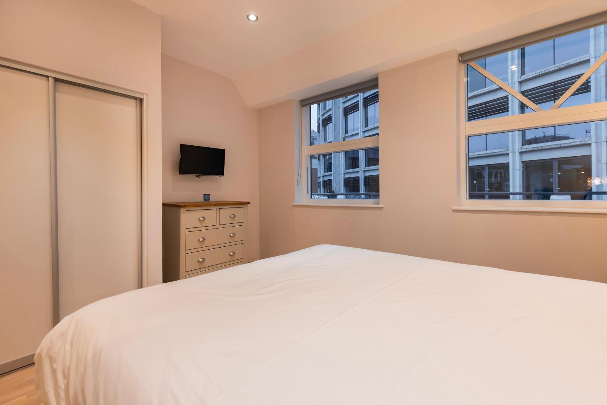 Barbican Serviced Apartments By Lovelystay Londyn Pokój zdjęcie